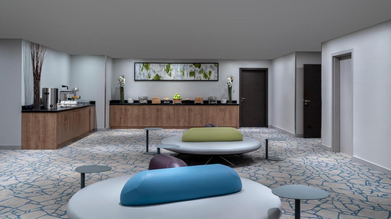 Hotel Ibis Jeddah Malik Road Esterno foto