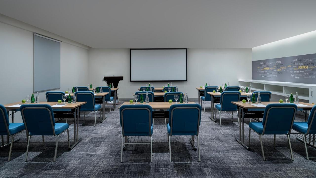 Hotel Ibis Jeddah Malik Road Esterno foto