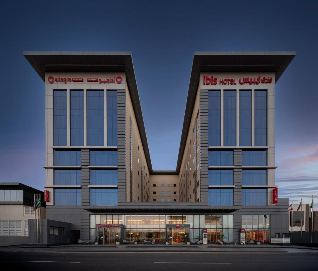 Hotel Ibis Jeddah Malik Road Esterno foto